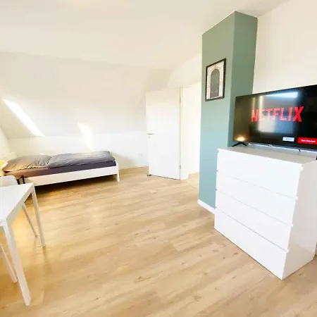 Spacious & Chic With Balcony * Ibbenbüren